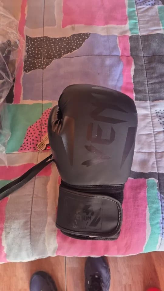 Buyer photo 2 of 2, matte black · 14oz