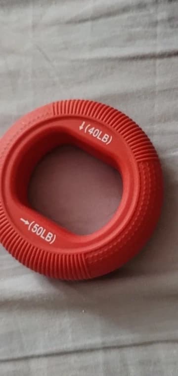 Buyer photo 1 of 1, Red