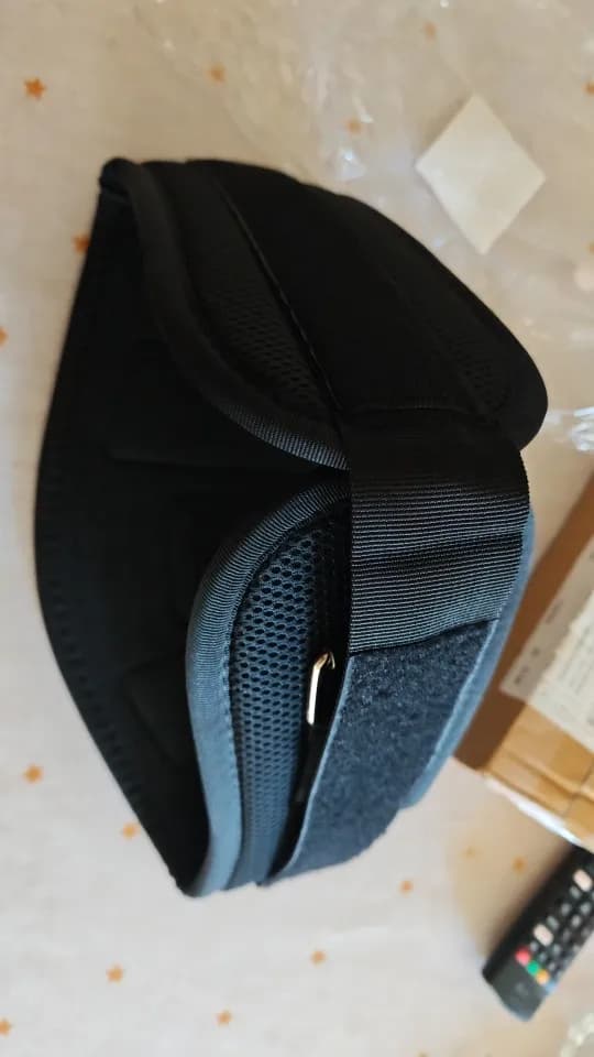 Buyer photo 1 of 2, Black · S