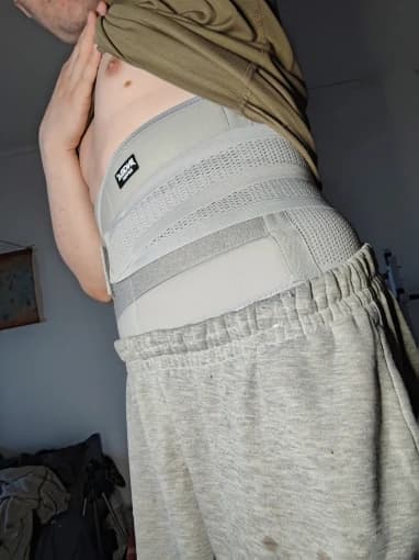 Buyer photo 1 of 2, Gray · L