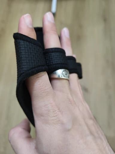 Buyer photo 2 of 2, black