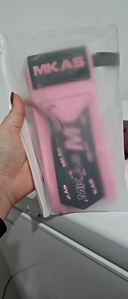 Buyer photo 1 of 1, Black