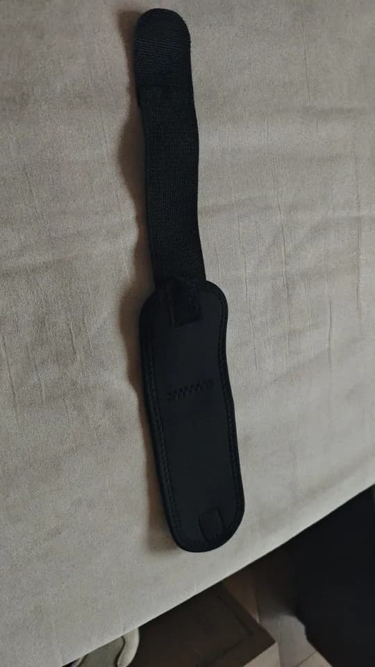 Buyer photo 1 of 2, Black