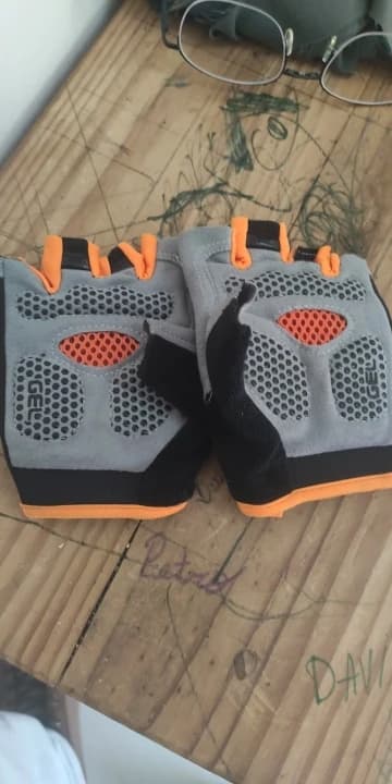 Buyer photo 1 of 1, Upgraded Orange · S